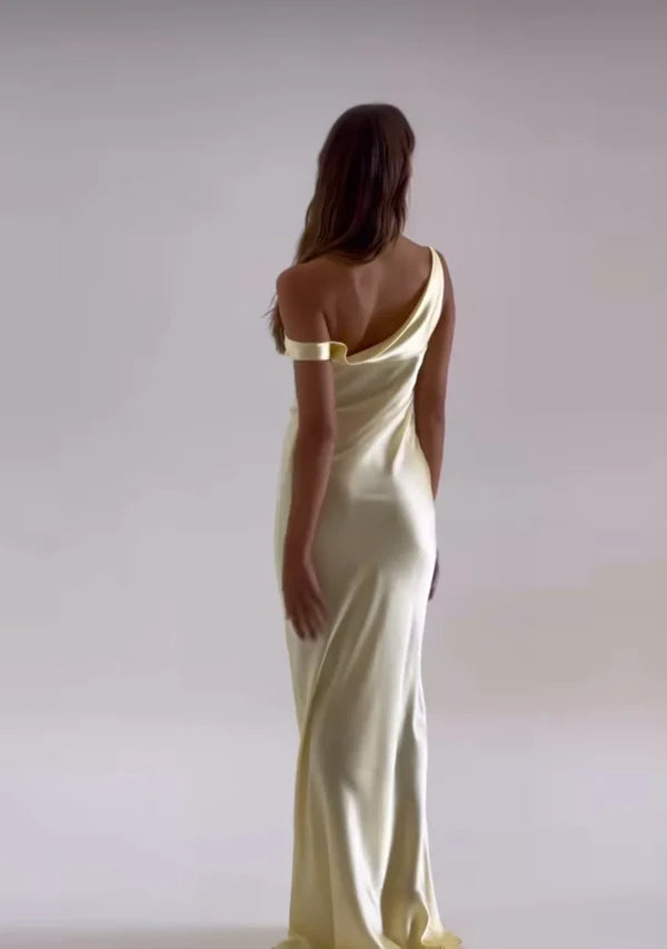 Natalie Rolt Monica Gown - Lemon