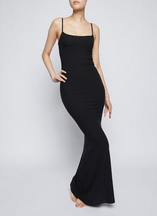 Skims Soft Lounge Long Slip - Black